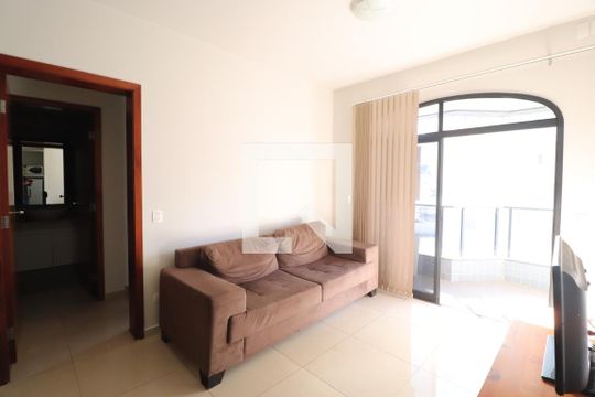 Sala de apartamento para alugar com 1 quarto, 53m² em Centro, Uberlândia