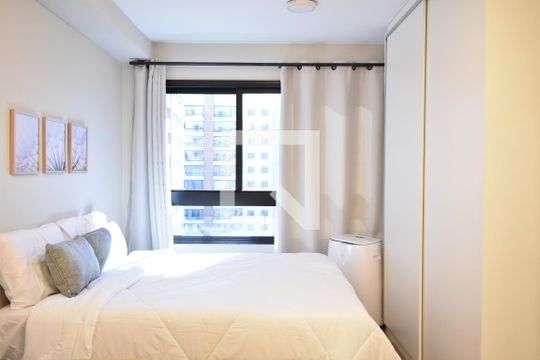 Studio de kitnet/studio para alugar com 0 quarto, 28m² em Mirandópolis, São Paulo