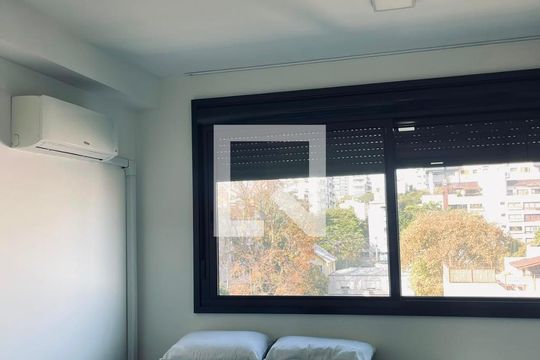Apartamento para alugar com 1 quarto, 30m² em Mont’Serrat, Porto Alegre