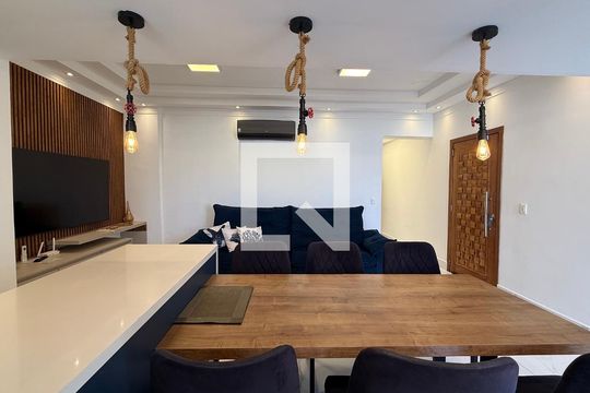 Sala de apartamento para alugar com 3 quartos, 188m² em Centro, Guarujá