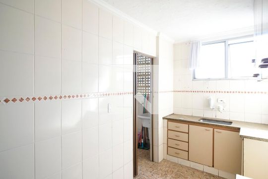 Cozinha de apartamento para alugar com 2 quartos, 60m² em São José, São Caetano do Sul