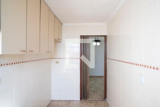 Cozinha de apartamento para alugar com 2 quartos, 60m² em São José, São Caetano do Sul