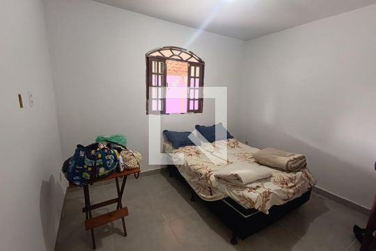 QUARTO 1 de casa para alugar com 2 quartos, 70m² em Cidade Beira Mar, Rio das Ostras