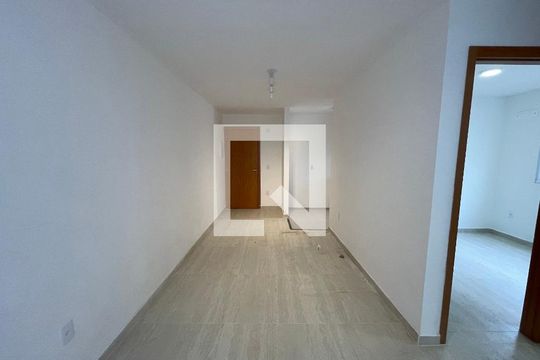 Sala de apartamento para alugar com 2 quartos, 42m² em Jardim Arpoador, São Paulo