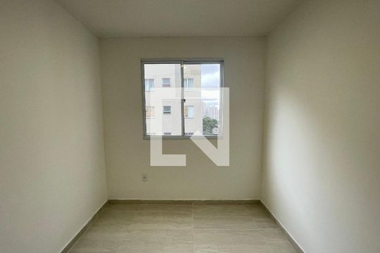 Quarto 1 de apartamento para alugar com 2 quartos, 42m² em Jardim Arpoador, São Paulo