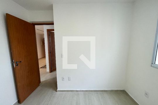 Quarto 1 de apartamento para alugar com 2 quartos, 42m² em Jardim Arpoador, São Paulo