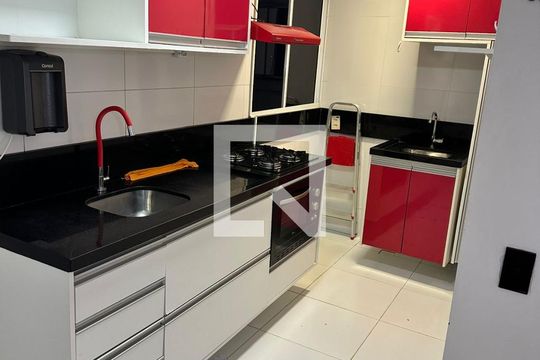 Cozinha de apartamento para alugar com 2 quartos, 39m² em Nova Brasília, Salvador