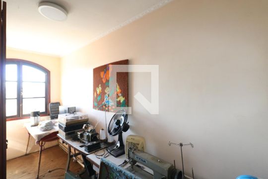 Quarto 1 de casa à venda com 4 quartos, 450m² em Conceição, Diadema