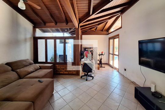 Sala 2 de casa à venda com 4 quartos, 350m² em Serra Grande, Niterói