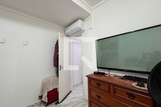 Quarto 1 de casa à venda com 2 quartos, 29m² em Recreio dos Bandeirantes, Rio de Janeiro