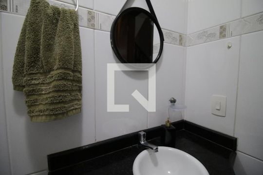 Lavabo de casa à venda com 2 quartos, 130m² em Curicica, Rio de Janeiro
