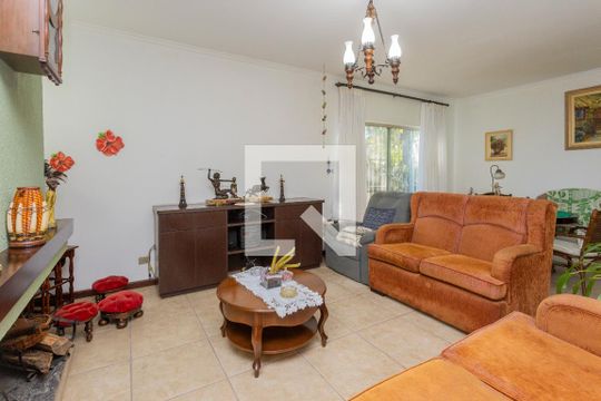 Sala de casa à venda com 4 quartos, 790m² em Jardim Santa Helena, São Paulo