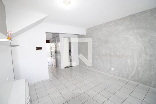 Sala de casa à venda com 2 quartos, 84m² em Jardim Helena, São Paulo