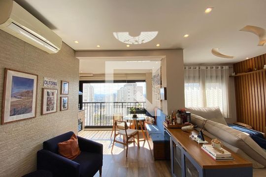 Sala de apartamento para alugar com 2 quartos, 78m² em Continental, Osasco