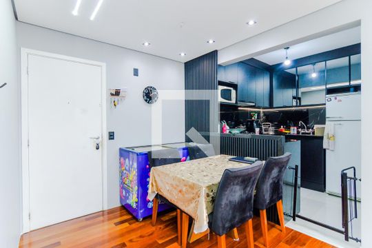Sala de apartamento para alugar com 2 quartos, 63m² em Vila Barros, Guarulhos