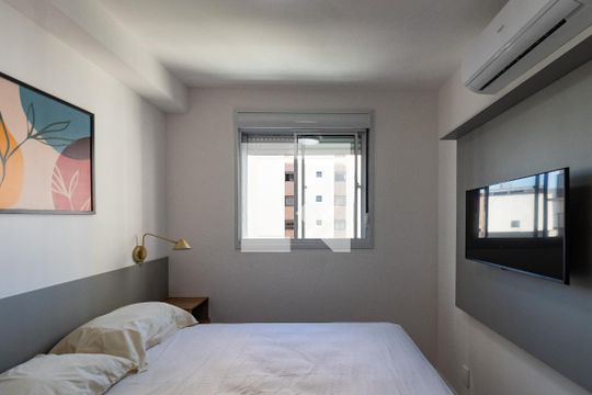 Suíte de apartamento para alugar com 1 quarto, 27m² em Perdizes, São Paulo