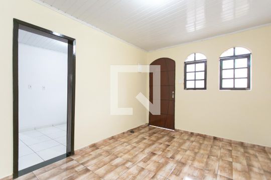 Sala  de casa para alugar com 2 quartos, 65m² em Jardim Norma, São Paulo
