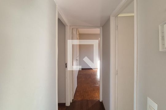 corredor de apartamento para alugar com 2 quartos, 90m² em Centro, São Bernardo do Campo