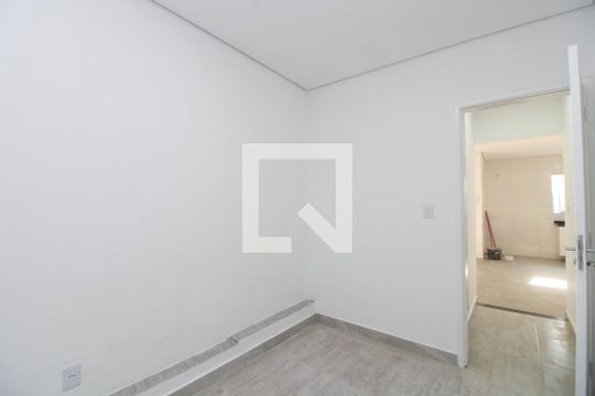 Quarto de casa de condomínio para alugar com 2 quartos, 50m² em Vila Marieta, São Paulo