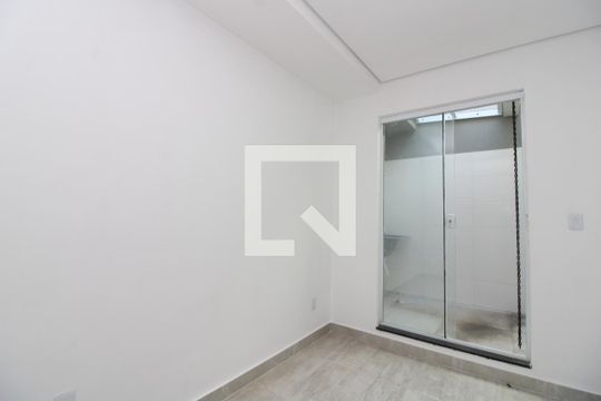 Quarto 2 de casa de condomínio para alugar com 2 quartos, 50m² em Vila Marieta, São Paulo