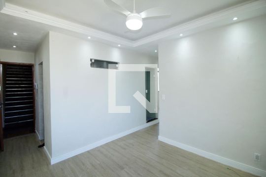 Sala de apartamento para alugar com 2 quartos, 50m² em Irajá, Rio de Janeiro