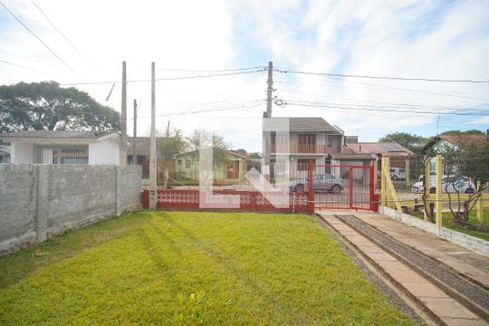 Casa para alugar com 1 quarto, 47m² em Scharlau, São Leopoldo