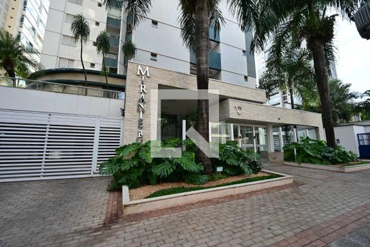 Apartamento para alugar com 2 quartos, 68m² em Setor Bueno, Goiânia