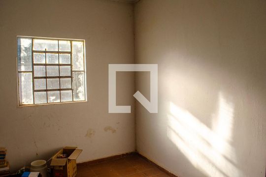 Casa à venda com 7 quartos, 400m² em Setor Leste Universitário, Goiânia