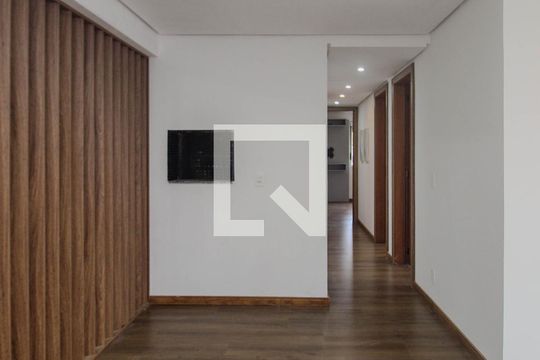 Sala de apartamento para alugar com 3 quartos, 83m² em Tristeza, Porto Alegre