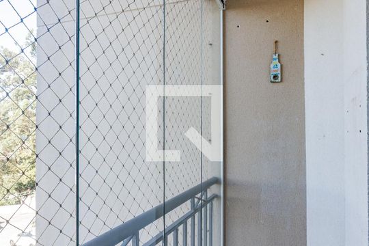 Varanda de apartamento para alugar com 2 quartos, 48m² em Vila Liviero, São Paulo