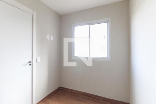 Quarto 1 de apartamento à venda com 2 quartos, 34m² em Guaianases, São Paulo
