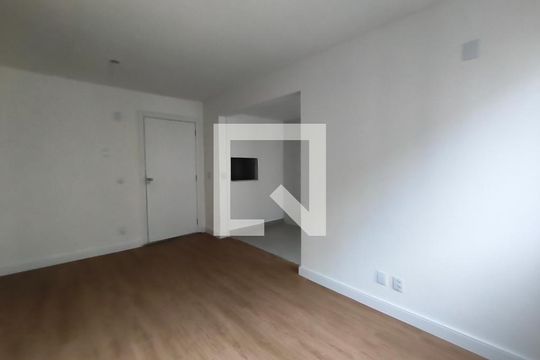 Sala/cozinha de apartamento para alugar com 2 quartos, 51m² em Jardim Sabará, Porto Alegre