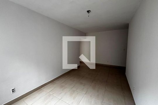 Apartamento para alugar com 1 quarto, 40m² em Humaitá, Porto Alegre