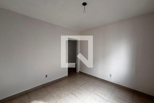 Apartamento para alugar com 1 quarto, 40m² em Humaitá, Porto Alegre