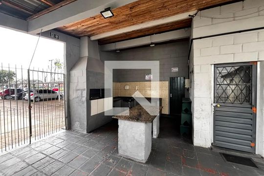 Apartamento para alugar com 1 quarto, 40m² em Humaitá, Porto Alegre