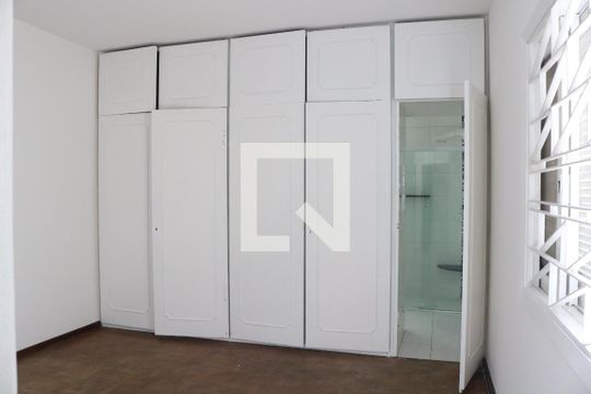 Quarto 1 de casa para alugar com 8 quartos, 387m² em Alto da Lapa, São Paulo