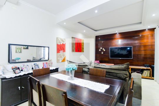 Sala de casa para alugar com 2 quartos, 80m² em Jardim Santa Rita, Guarulhos