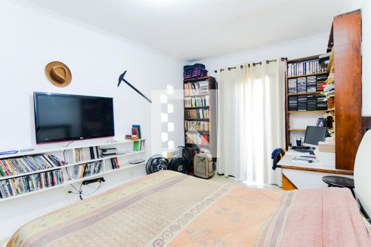 Quarto 1 de casa para alugar com 2 quartos, 80m² em Jardim Santa Rita, Guarulhos