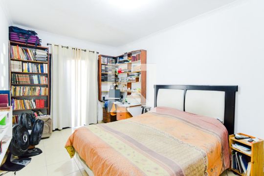 Quarto 1 de casa para alugar com 2 quartos, 80m² em Jardim Santa Rita, Guarulhos
