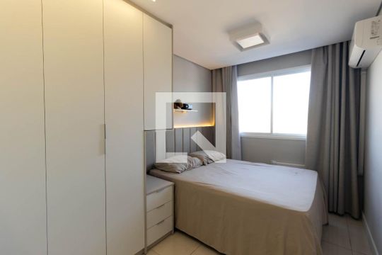 Suíte 1 de apartamento para alugar com 2 quartos, 59m² em Mutondo, São Gonçalo
