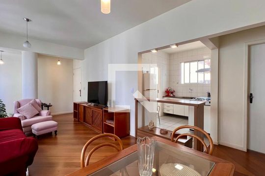 Apartamento à venda com 2 quartos, 73m² em Serra, Belo Horizonte