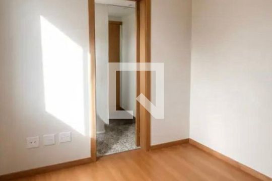 Quarto  de apartamento à venda com 2 quartos, 60m² em Anchieta, Belo Horizonte