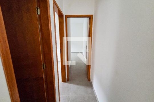 Cozinha de casa de condomínio para alugar com 2 quartos, 53m² em Sítio do Campo, Praia Grande
