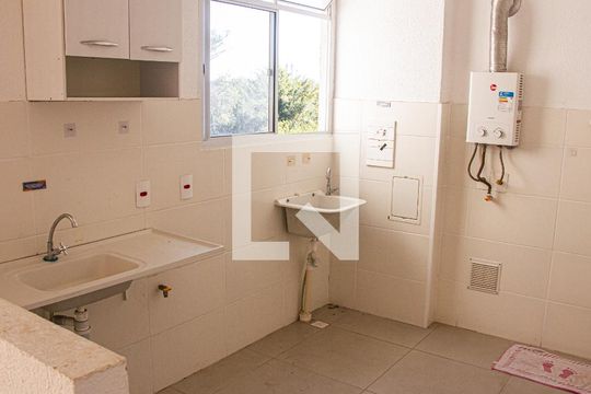 Cozinha/Área de serviço de apartamento para alugar com 2 quartos, 43m² em Santa Cruz, Rio de Janeiro