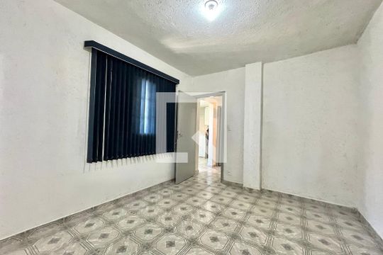 Suite de casa para alugar com 2 quartos, 78m² em Jardim Oriental, São Paulo