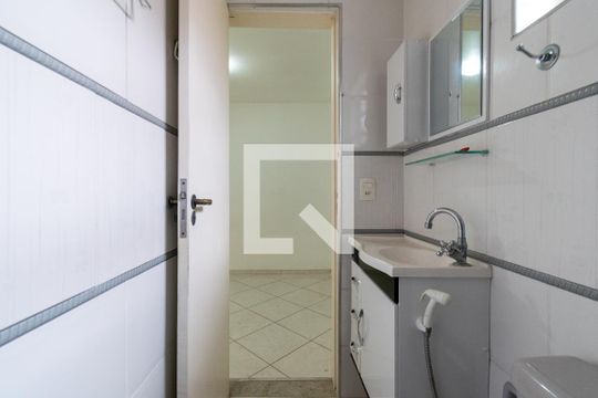 Banheiro da Suíte casa 1 de casa para alugar com 4 quartos, 333m² em Vila Imperio, São Paulo