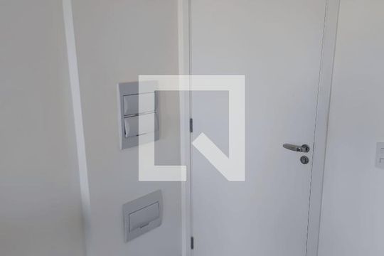 Sala de apartamento para alugar com 2 quartos, 53m² em Chácaras Reunidas São Jorge, Sorocaba