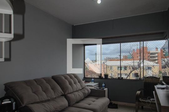 Sala de apartamento para alugar com 2 quartos, 95m² em Azenha, Porto Alegre