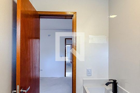 Banheiro da Suíte 1 de casa à venda com 3 quartos, 100m² em Vila Aricanduva, São Paulo