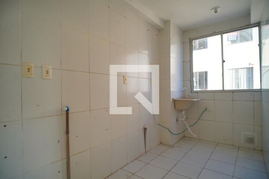 Cozinha/Área de serviço de apartamento para alugar com 3 quartos, 58m² em Santos Dumont, São Leopoldo